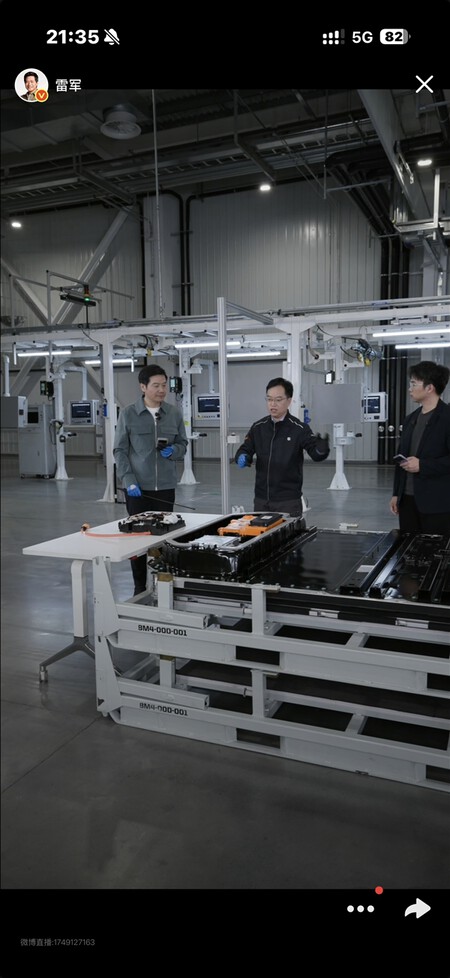 S B0fb1405525240d5b37bf9161c6088bb