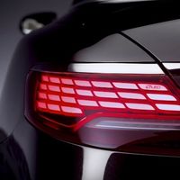 Las luces traseras OLED también llegan a los Mercedes-Benz Clase S Coupé y Cabrio