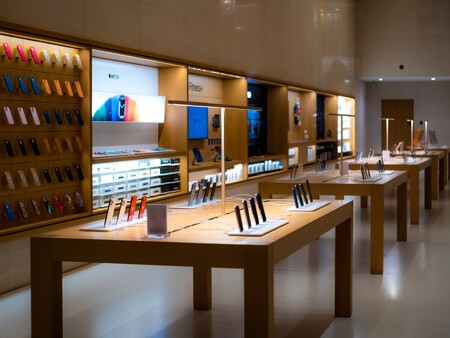 Interior Macstore