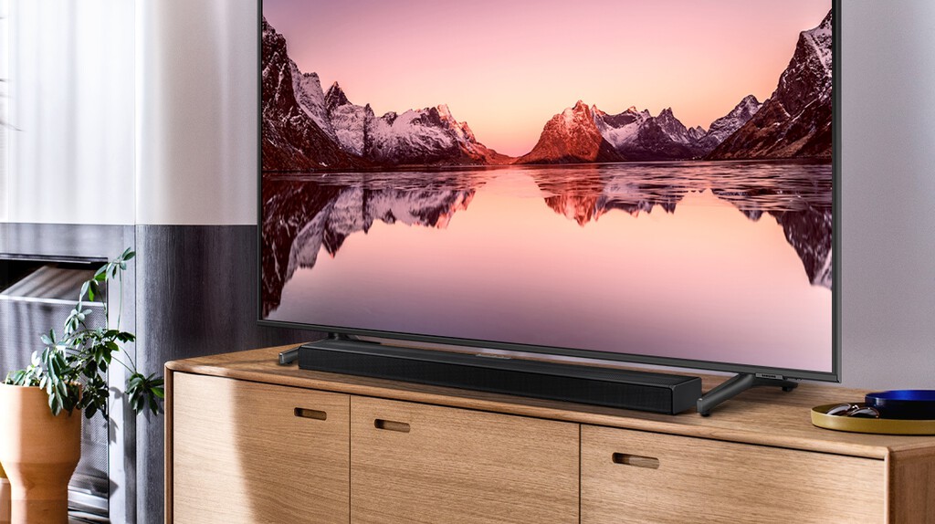 Descuentazo del 40% para la barra de sonido HW-Q600A de Samsung: 360 W, subwoofer inalámbrico y Dolby Atmos a precio mínimo