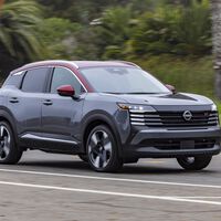 Profeco lanza alerta para 421 vehículos Nissan en México: defectos en la soldadura de las puertas podrían causar accidentes 