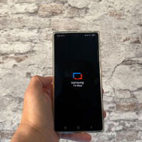 Si tienes un móvil Samsung tienes "una tele" en el bolsillo: esta es la lista de canales que puedes ver actualmente gratis en TV Plus