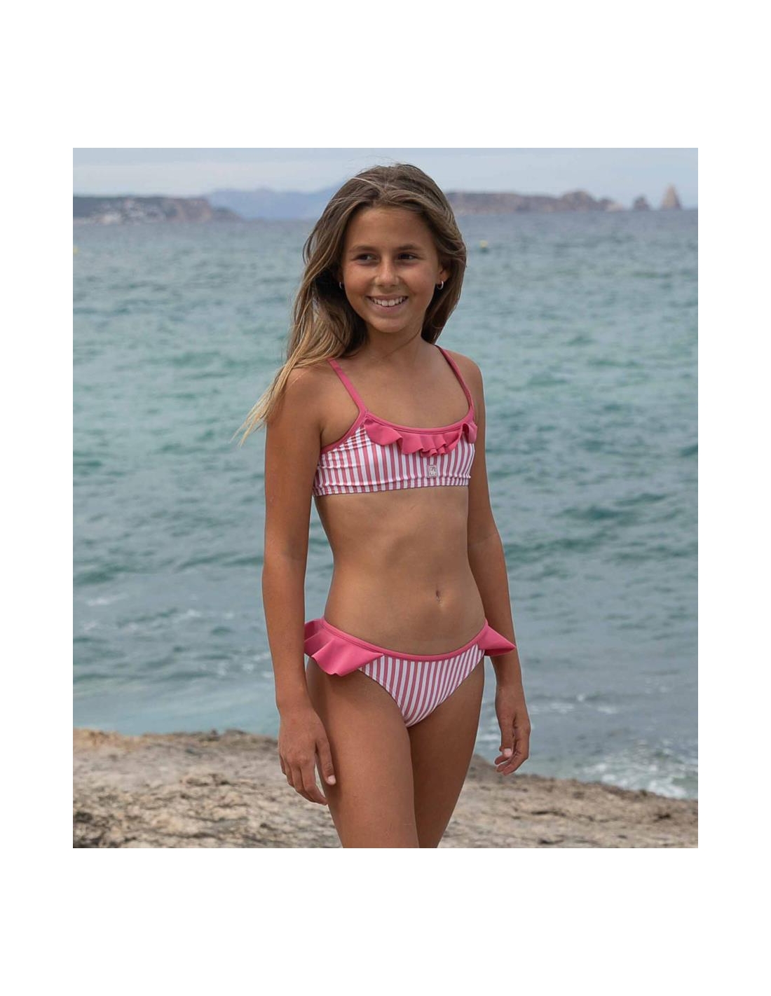 Bikini de rayas rojas y blancas