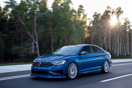El Volkswagen Jetta GLI Blue Lagoon Concept es un homenaje a la historia del GLI, aunque sólo para exhibición