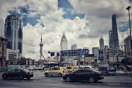 El coronavirus de Wuhan obliga a General Motors y a Ford a restringir los viajes de sus empleados a China