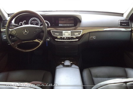 Mercedes-Benz S 400 BlueHYBRID