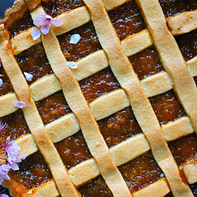 Costrata de mermelada, receta tradicional de la deliciosa tarta italiana