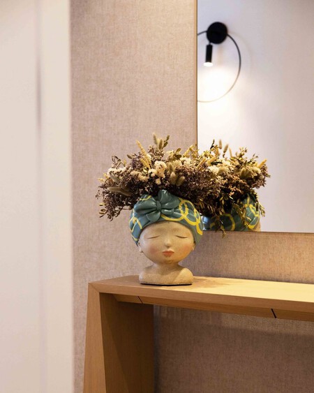 El Hall De Entrada Es Mucho Mas Que Una Zona De Paso Es El Primer Contacto Que Tenemos Con El