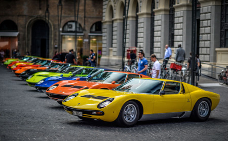 Lamborghini Miura Aniversario 4