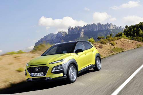 Al volante del Hyundai Kona, un cómodo y capaz SUV compacto que pronto será también eléctrico