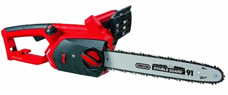 Por 65,90 euros tenemos esta motosierra eléctrica Einhell GE-EC a la venta en Amazon