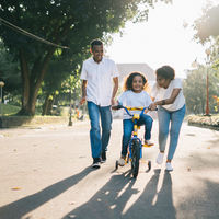 Franjas horarias y cómo deben ser los paseos con los niños en la fase 1 y en la fase 2