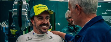 Si Max Verstappen ficha por Mercedes, eso podría obligar a Fernando Alonso a retirarse de la F1 antes de lo previsto. Él parece muy tranquilo 