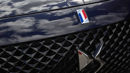 La Voiture Presidentielle Demmanuel Macron 3