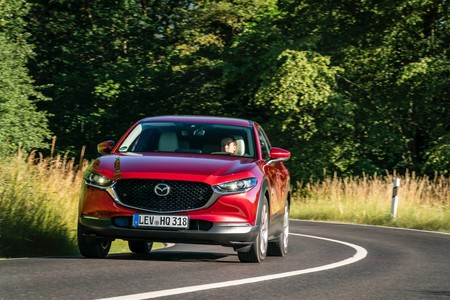 Mazda CX-30, primer contacto: el equilibrio entre los SUV de Mazda