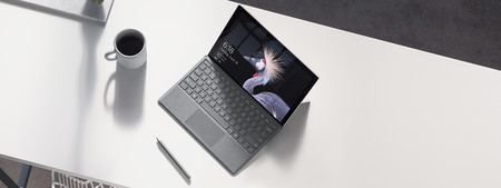 Día Sin IVA en MediaMarkt: Microsoft Surface Pro por sólo 690 euros