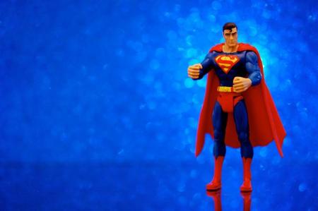 Superman indio se muda de ciudad