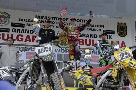 Podium MX1