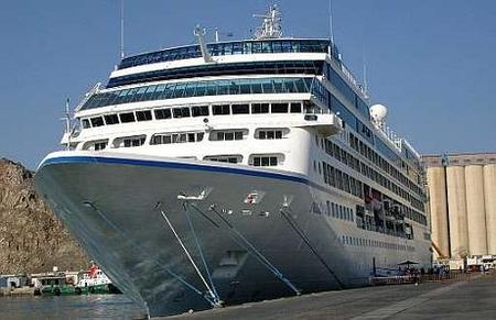 Piratas somalíes atacan cruceros de lujo