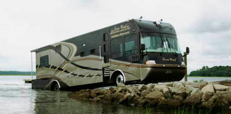 Terra Wind, la autocaravana anfibia del millón de dólares