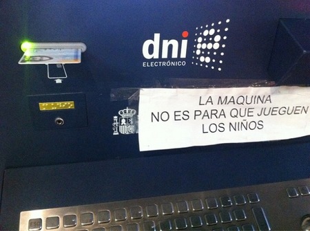 ¿De verdad es necesario que los niños utilicen el DNI para identificarse en las redes sociales?