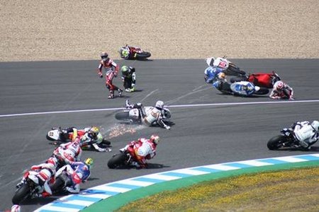 Caida Moto2