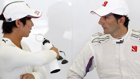 Sauber niega los rumores que situan a Luca Filippi en su equipo