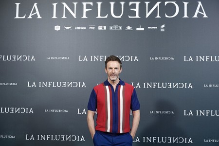 Ramón Iglesias acierta con el look (en clave retro) para ir casual a la oficina