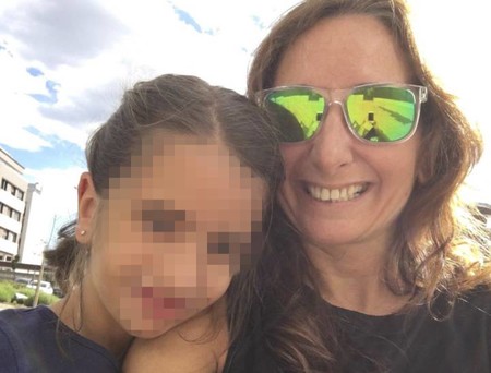 "Se echa la culpa por no haber nacido normal": hablamos con la madre de una niña con necesidades especiales expulsada de un campamento