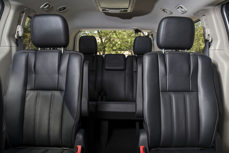 Grand Caravan Int 13