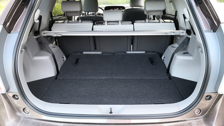 Prueba Toyota Prius Plus Espacio Toyota 53