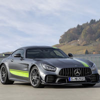 Mercedes-AMG GT R PRO: 'Hulk' se viste de circuito con esta edición limitada inspirada en las carreras