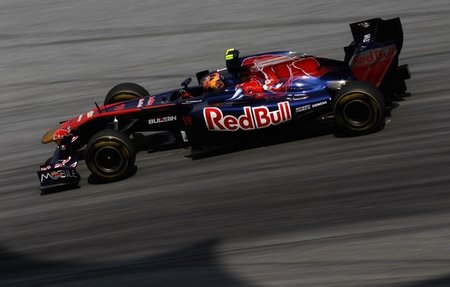GP de Malasia F1 2011: Jaime Alguersuari convence y saldrá por el lado limpio