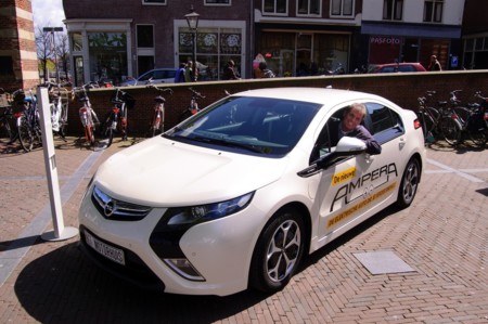 Holanda manosea un plan para prohibir la venta de motorizaciones térmicas a partir de 2025