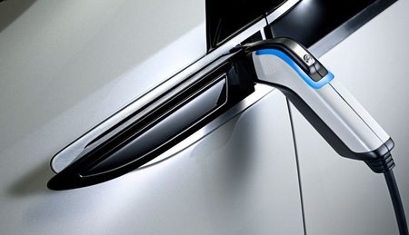 Se buscará una prórroga para las ayudas del coche eléctrico