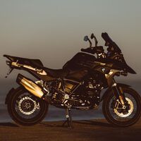 ¡Cazada! La nueva BMW R 1300 GS será más potente, rápida y con refrigeración totalmente líquida