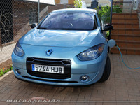 Renault Fluence Z.E., prueba (equipamiento, versiones, recarga y seguridad)