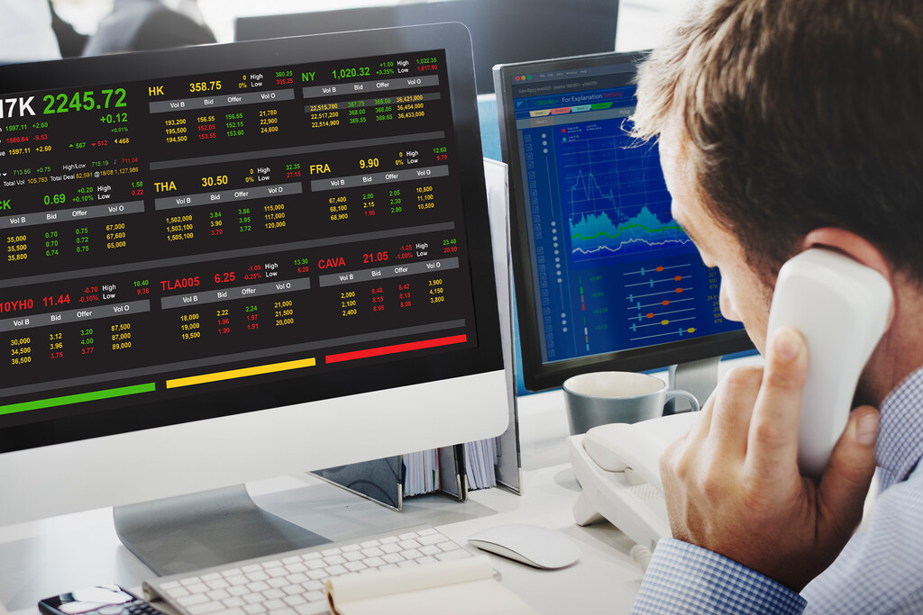 El misterio de Wall Street: la mayor crisis del petróleo no les está haciendo pestañear ni un segundo en bolsa