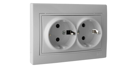 Enchufe Monoblock Solera