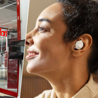 De 109 a 29 euros: MediaMarkt está liquidando en su outlet estos auriculares Bluetooth de Samsung 