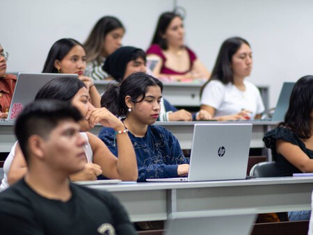 Becas