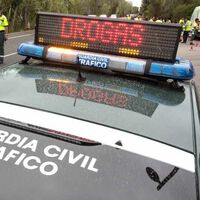 No, usar un ciclomotor sin ITV ni seguro para esconder droga no es buena idea