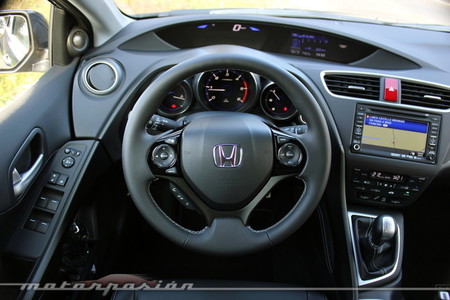 Honda Civic Tourer - interior