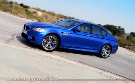 82 kilómetros de lado, pulverizado el record Guinness de derrapaje con un BMW M5