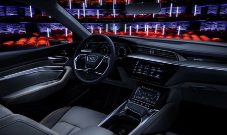 Audi convertirá el interior de sus autos en la mejor sala para ver Netflix