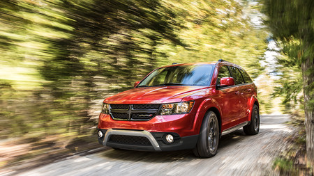 El Dodge Journey aún existe y sigue a la venta en México, ¿todavía vale la pena?