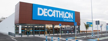 Decathlon tiene el cortavientos que necesitas para entrenar en los días de mal tiempo y además rebajado por menos de 15 euros 