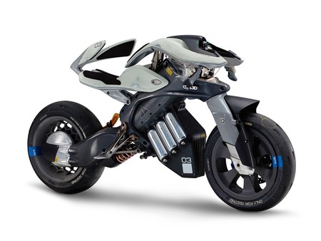 MOTOROiD no es ciencia ficción, es un prototipo eléctrico e inteligente de Yamaha que se adelanta al futuro