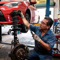 Scotty Kilmer, mecánico: "una de las estafas más comunes de los mecánicos es que te diga que necesitas amortiguadores nuevos en tu carro" 