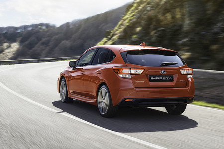 El nuevo Subaru Impreza estará en el Salón de Frankfurt, pero ya se deja ver en imágenes